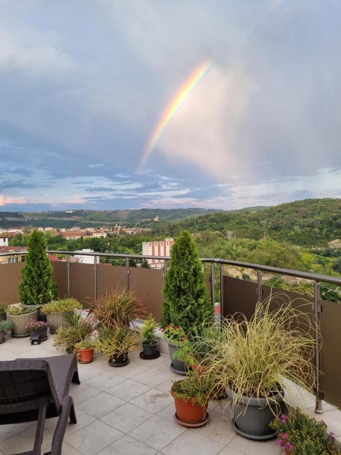 The View Veliko Tarnovoアパートメント エクステリア 写真